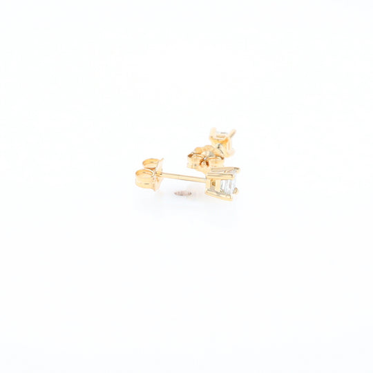 0.38ctw Diamond Stud Earrings