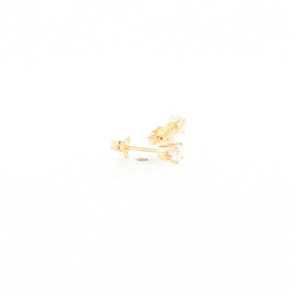 0.41ctw Diamond Stud Earrings