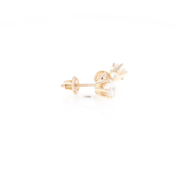 1.1ct 6-Prong Round Diamond Solitaire Studs