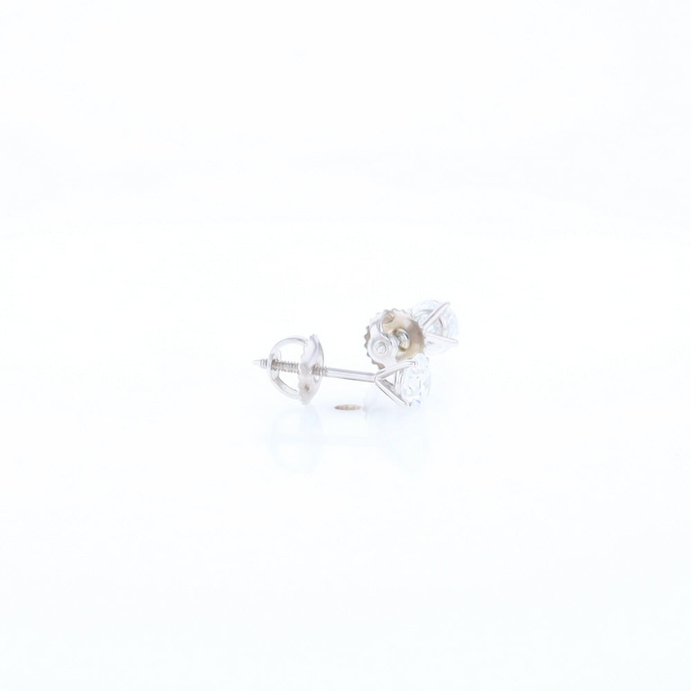 1.06ctw Diamond Stud Earrings