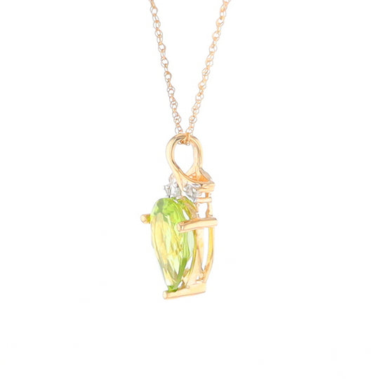 Pear-Shaped Peridot Necklace