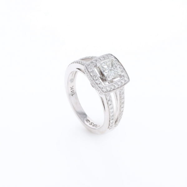 Princess Cut Engagement Ring