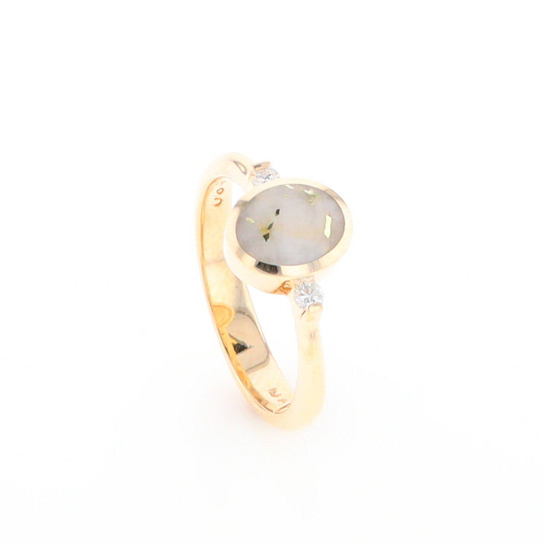 Gold Quartz Ring Oval Inlaid Design Center with .06ctw Round Diamonds