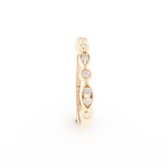 Simply Vintage Wedding Band