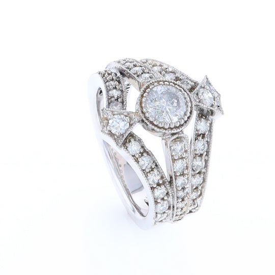 The Queen's Ring - Salt and Pepper