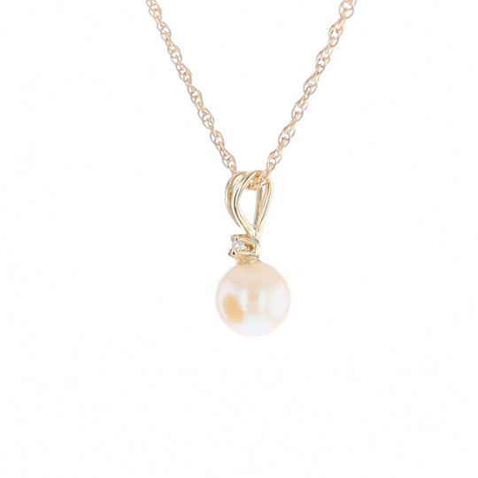 Pearl Pendant with Diamond Accent