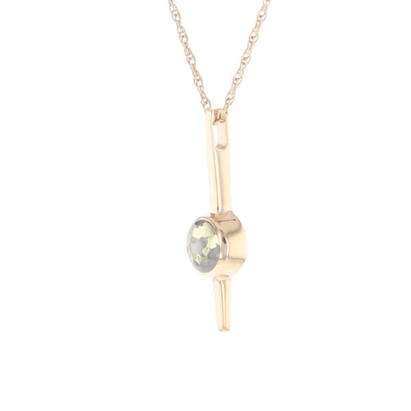 Gold Quartz Necklace Bar Design Round Fine Quality Inlaid Pendant