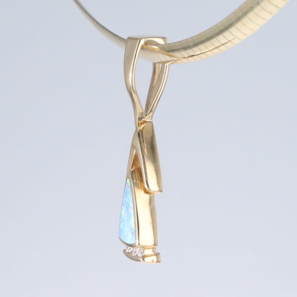 Opal Pendant Triangle Inlaid Design with .06ctw Round Diamonds