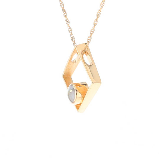 Open Square Gold Quartz Round Inlaid Pendant