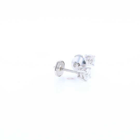 0.69ctw Diamond Stud Earrings