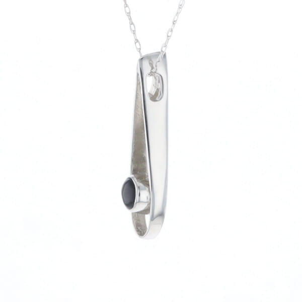 Open Teardrop Round Onyx Inlaid Pendant