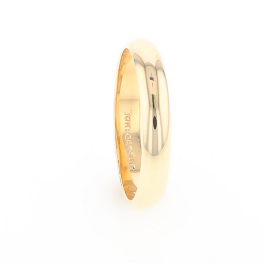 Plain Gold Men's Wedding Band