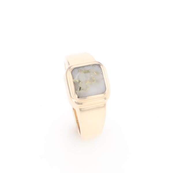 Gold Quartz Ring Square Inlaid Design