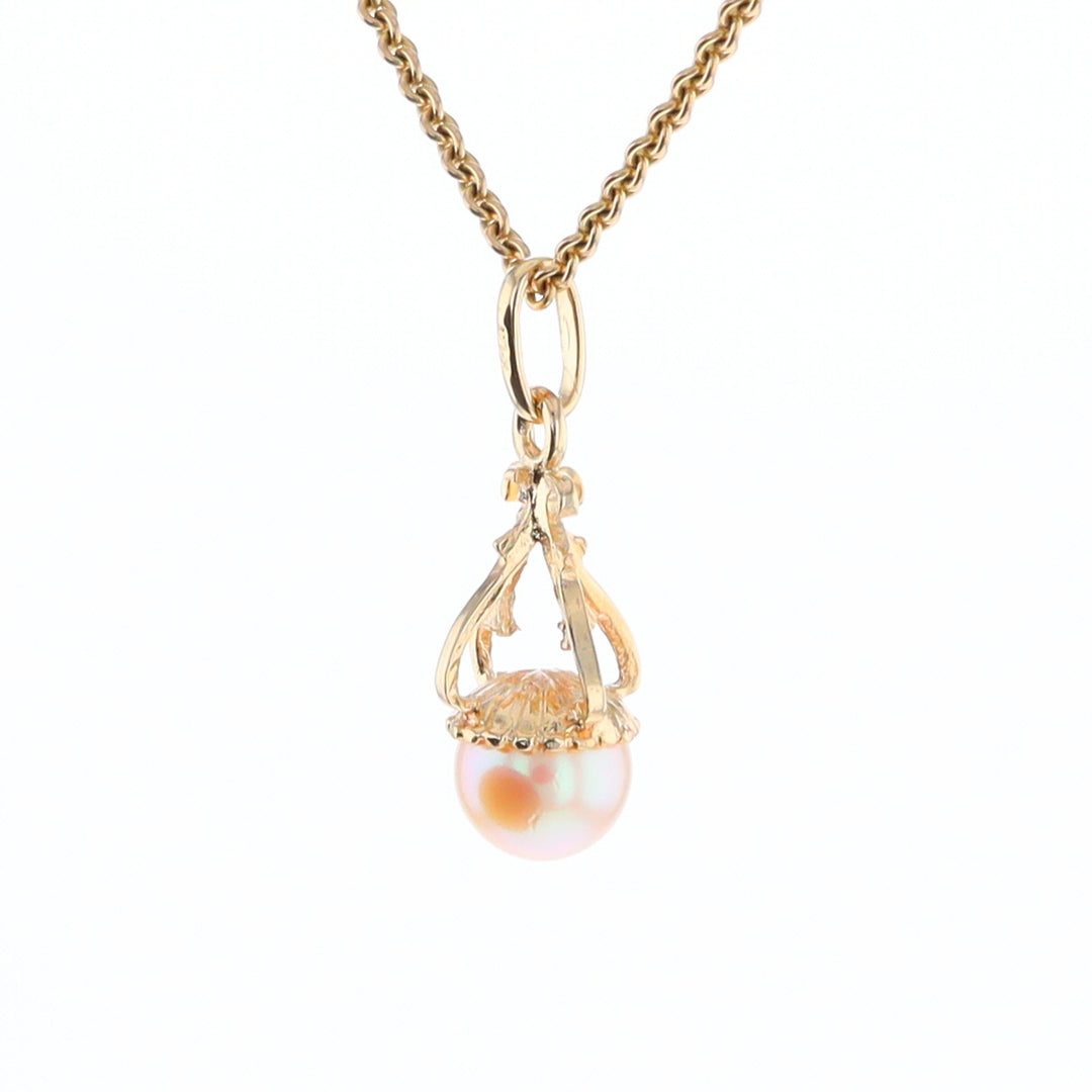 Swirl Chandelier Pearl Pendant