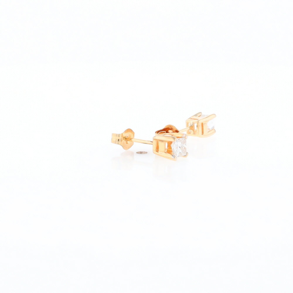 0.48ctw Princess Cut Diamond Studs