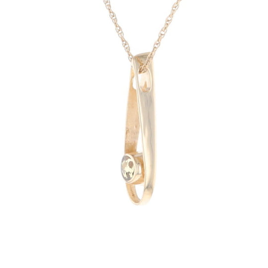 Open Teardrop Round Gold Quartz Inlaid Pendant