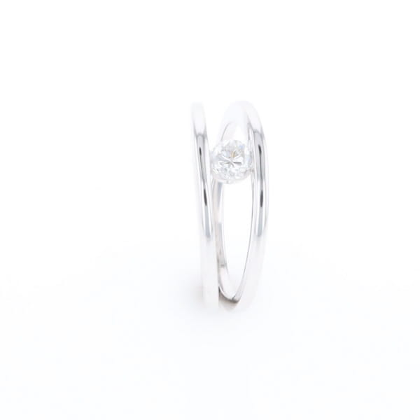 Kiss Ring