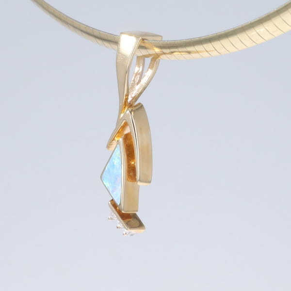 Opal Pendant Triangle Inlaid Design with .07ctw Round Diamonds