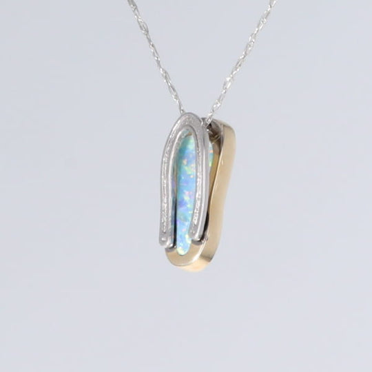 Opal Pendant Inlaid Single Sandal Design