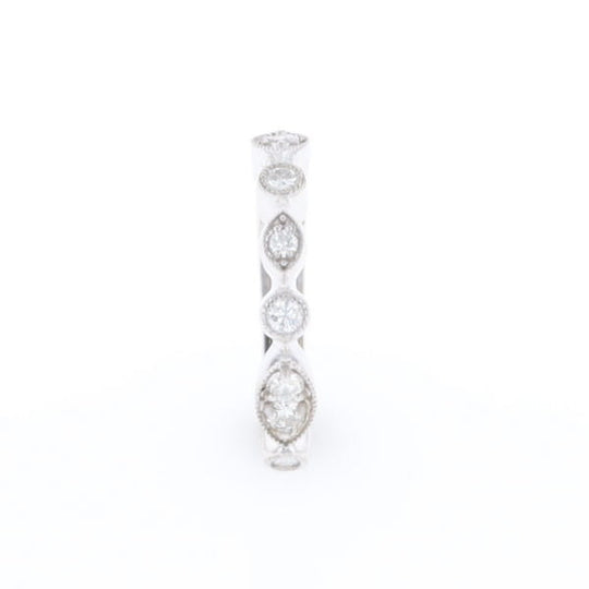 Simply Vintage Wedding Band (White Gold)