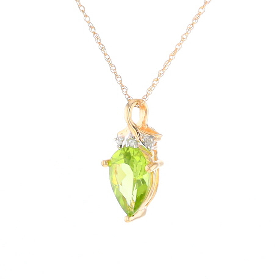 Pear-Shaped Peridot Necklace