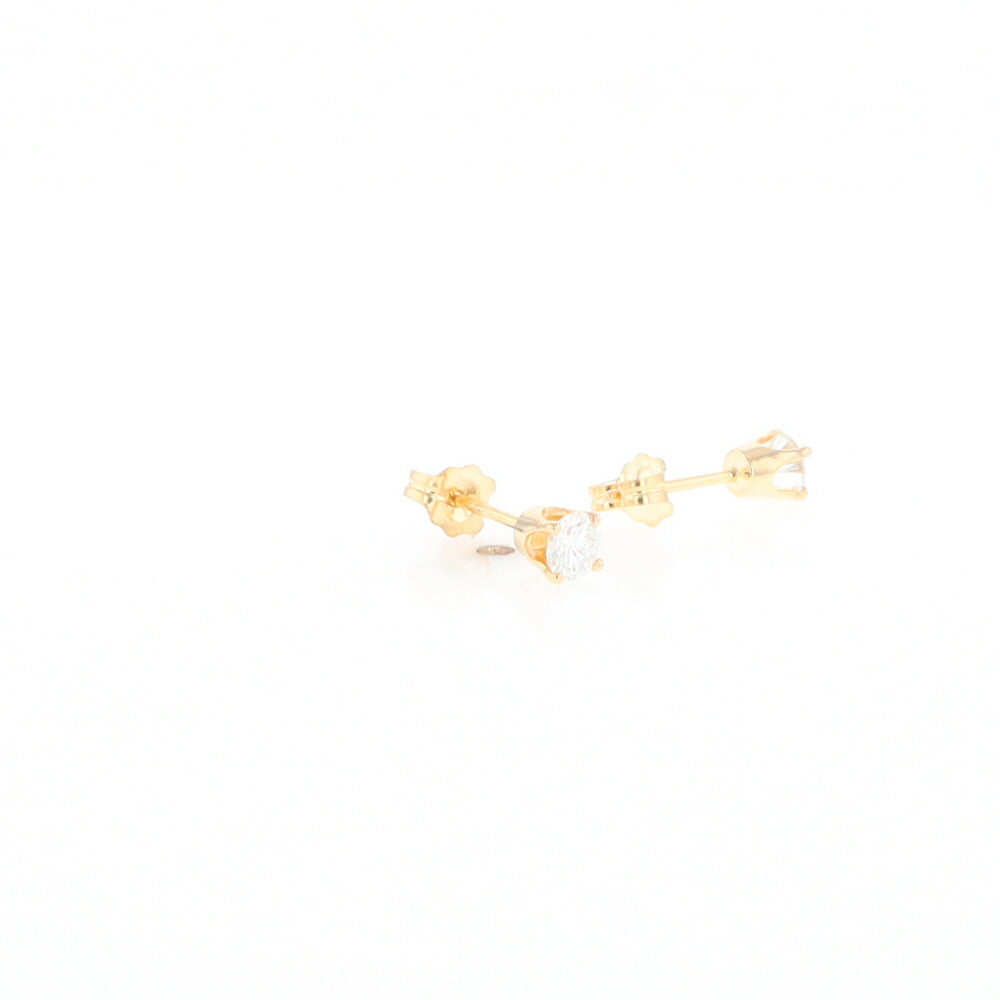 0.41ctw Diamond Stud Earrings