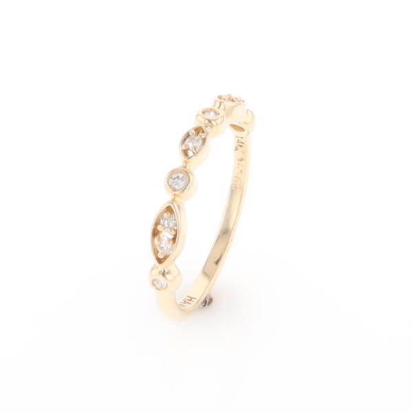 Simply Vintage Wedding Band