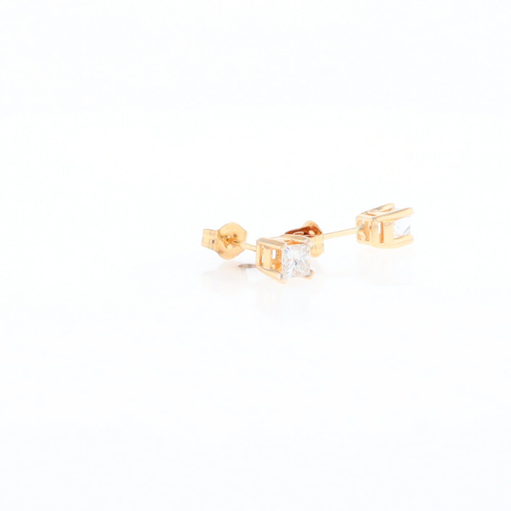 0.48ctw Princess Cut Diamond Studs