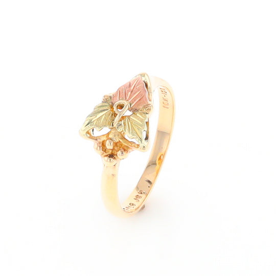 Black Hills Gold Grape Leaf Ring