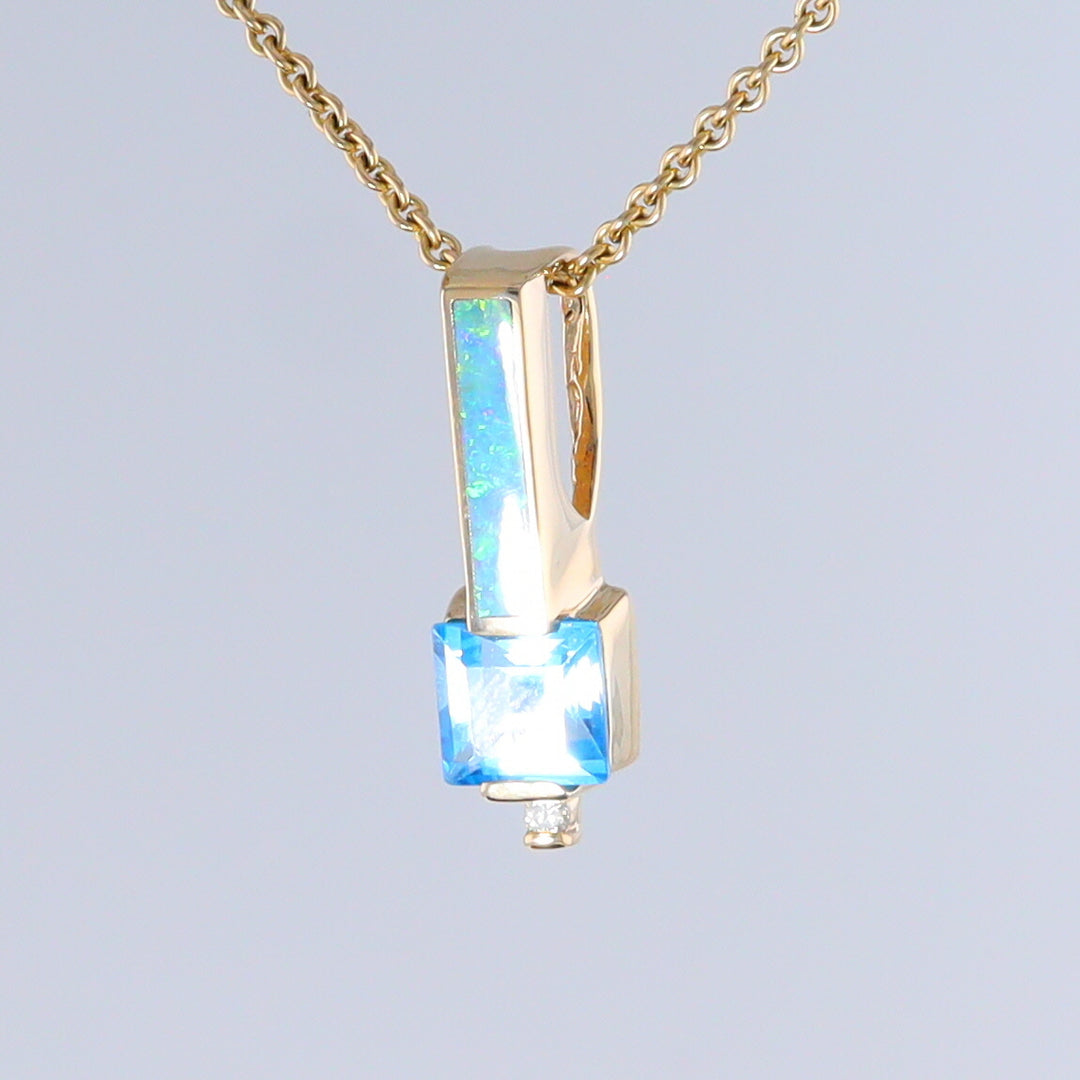 Opal Pendant Rectangle Inlaid with Peridot and 0.03ctw Round Diamond