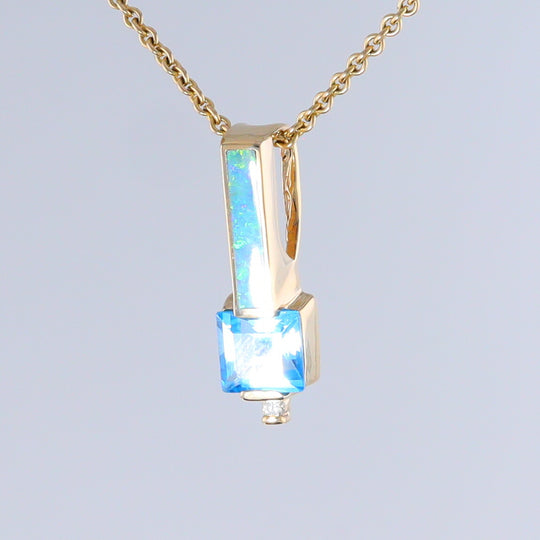 Opal Pendant Rectangle Inlaid with Peridot and 0.03ctw Round Diamond