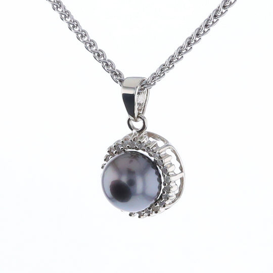 Gray Pearl Halo Pendant