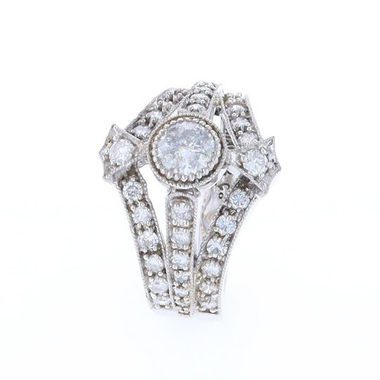 The Queen's Ring - Salt and Pepper