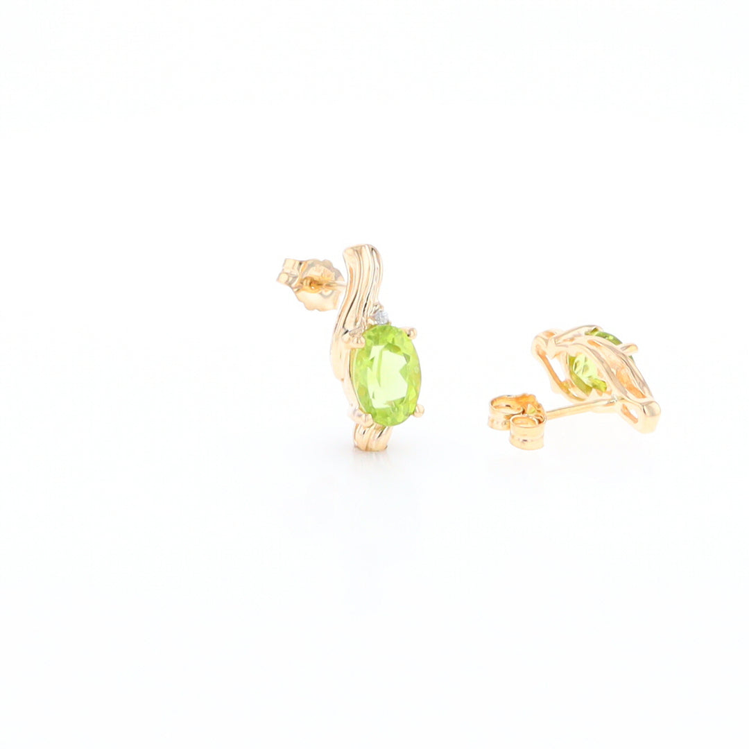 Peridot Ribbon Stud Earrings