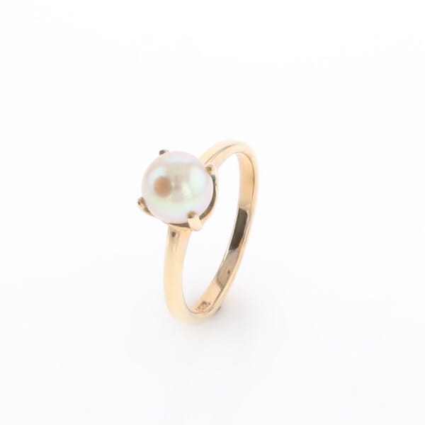 Solitaire Cultured Pearl Ring
