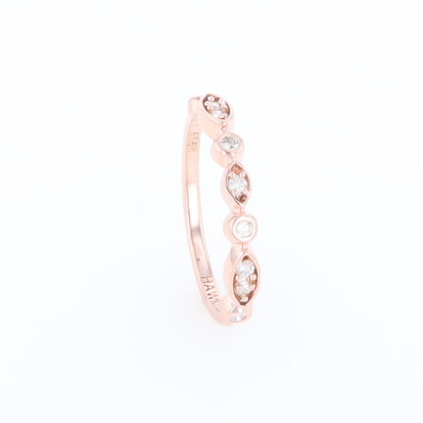 Simply Vintage Wedding Band