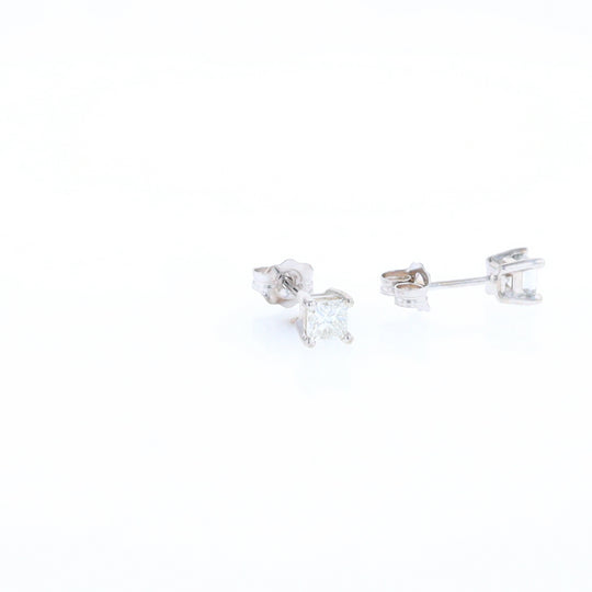 0.51ctw Diamond Stud Earrings