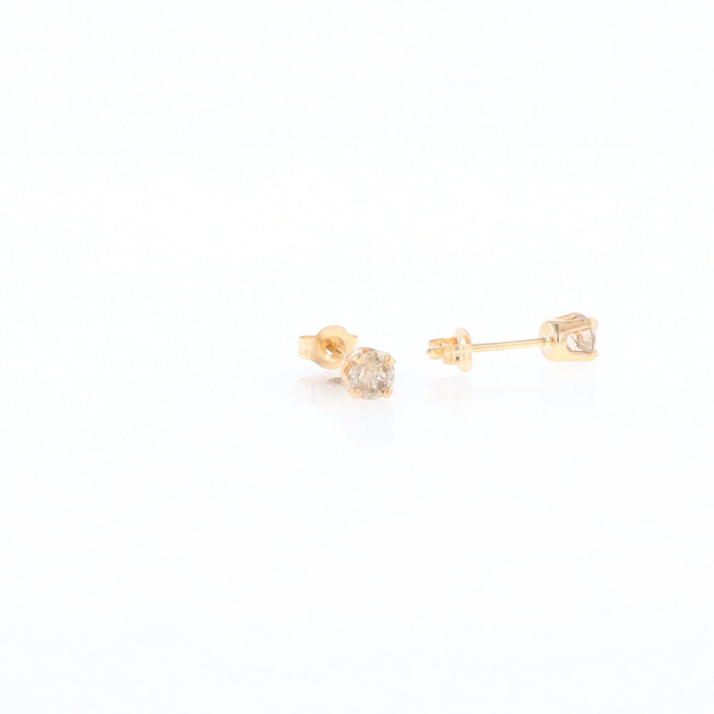 0.30ctw Diamond Stud Earrings