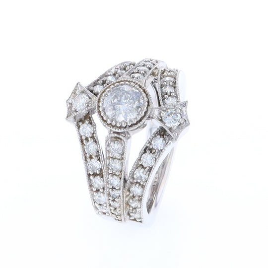 The Queen's Ring - Salt and Pepper