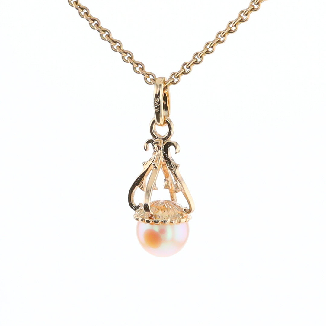 Swirl Chandelier Pearl Pendant