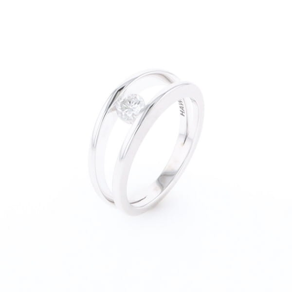 Kiss Ring