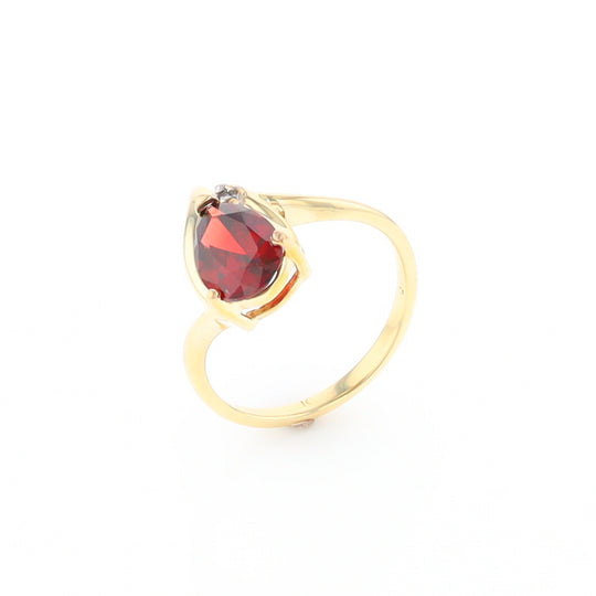 Pear Garnet Ring