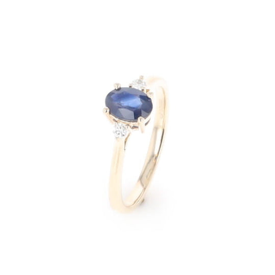 Oval Sapphire Ring With 2 Accent Diamonds
