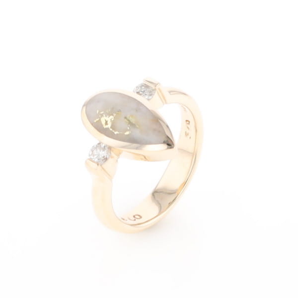 Gold Quartz Ring Pear Shape Inlaid with .18ctw Round Diamonds