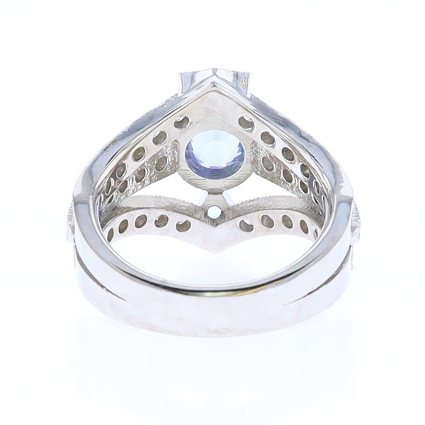 The Queen's Ring - Ceylon Sapphire