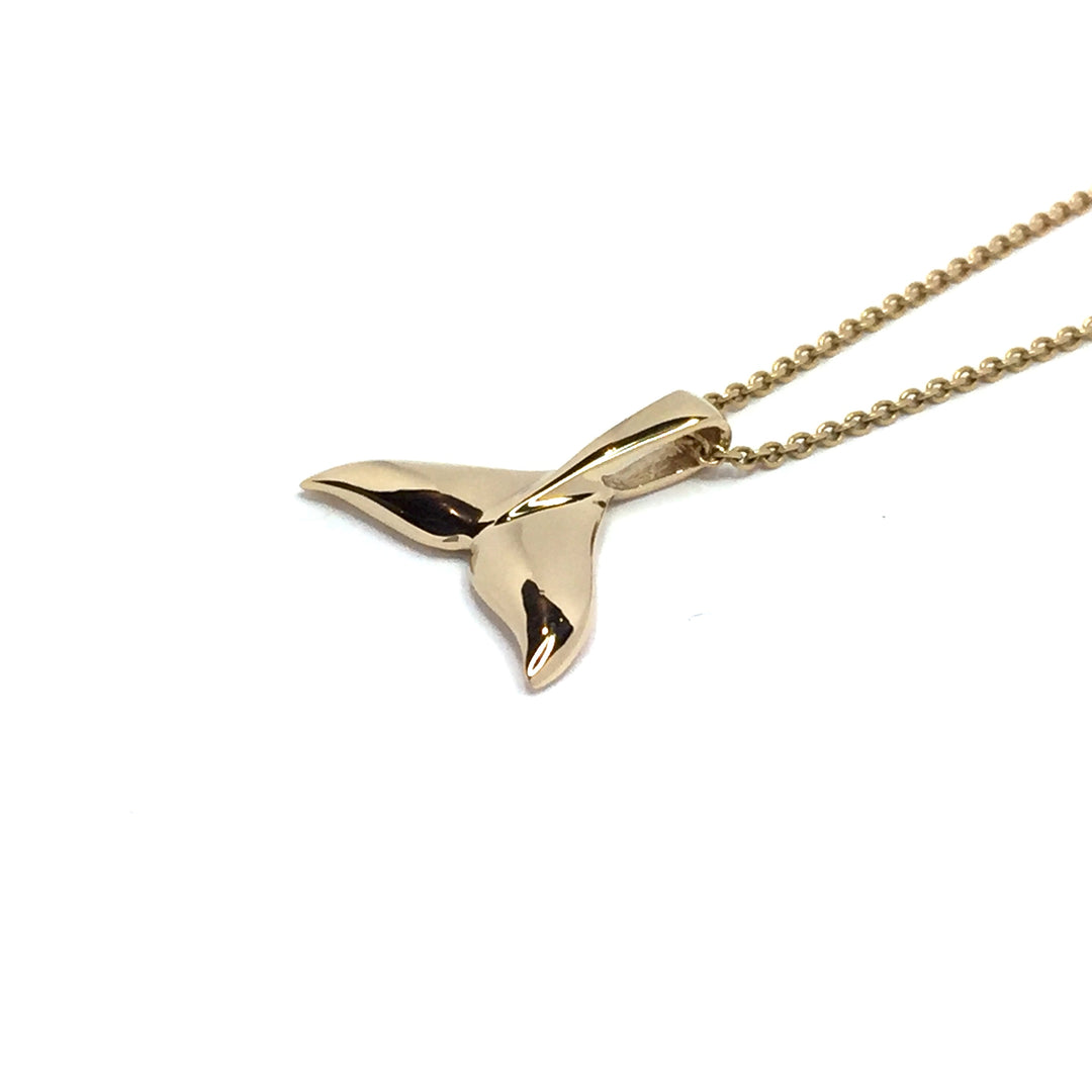 Whale Tail Pendant Realistic Design 14k Yellow Gold
